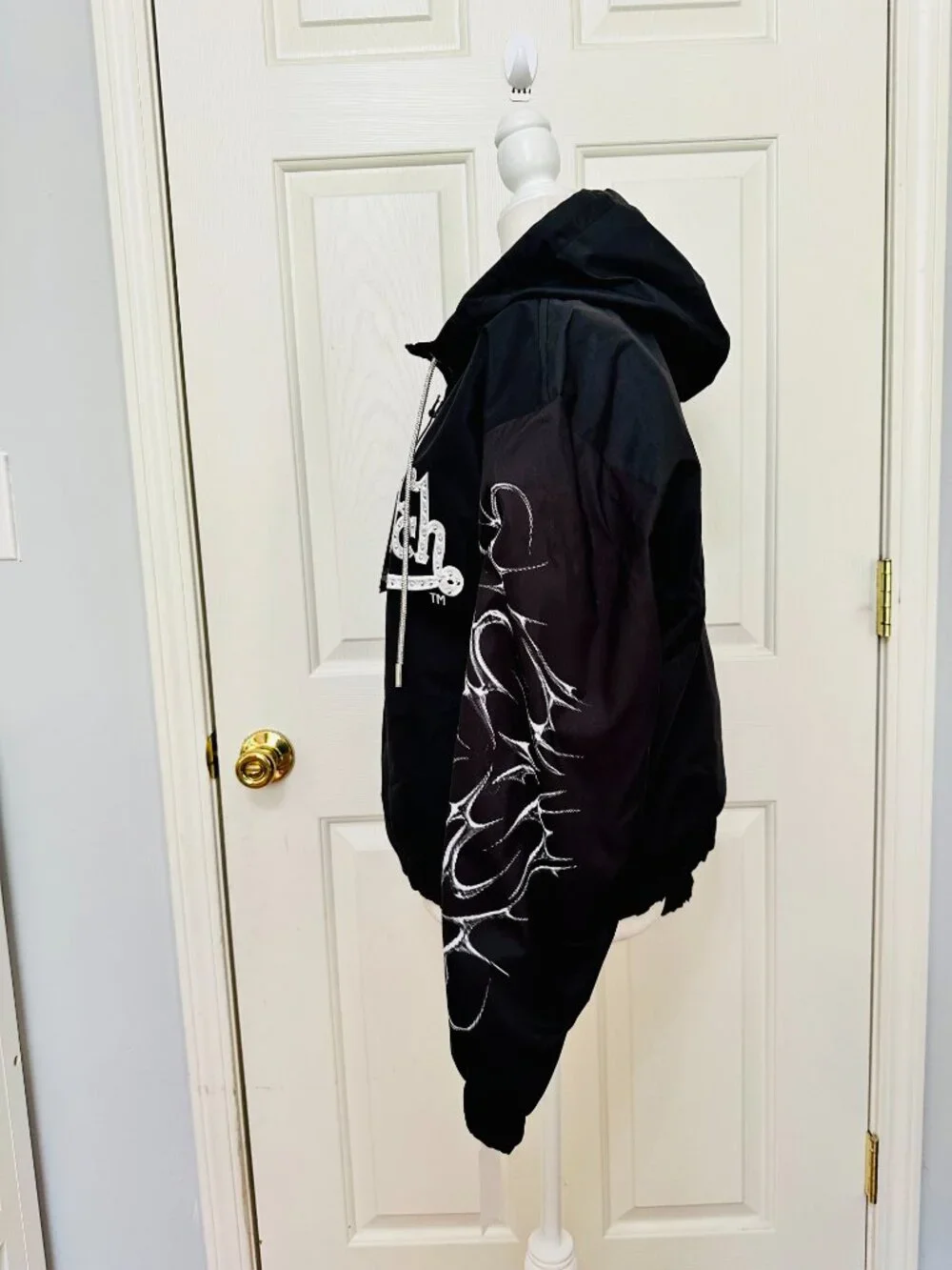 VON DUTCH RHINESTONE STUDDED FULL ZIP HOODED WINDBREAKER LIGHT JACKET BLACK XL - Picture 5 of 10